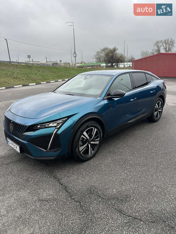 Лифтбек Peugeot 408 2023 в Киеве