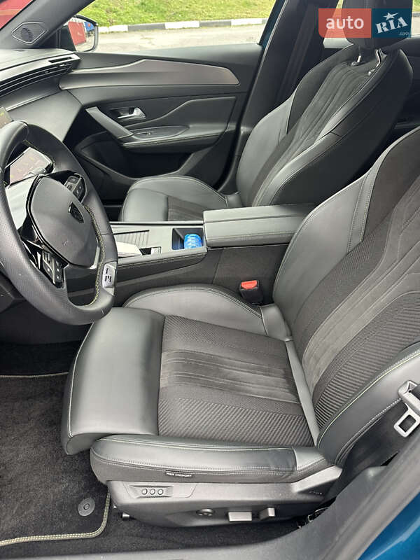 Лифтбек Peugeot 408 2023 в Киеве