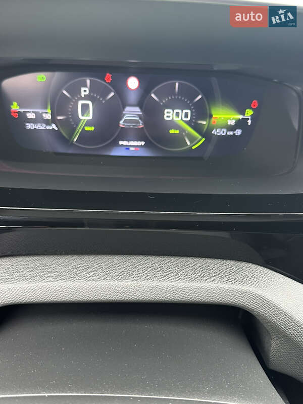 Лифтбек Peugeot 408 2023 в Киеве