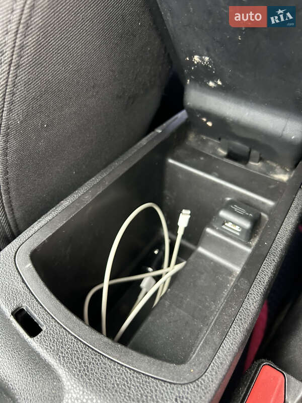 Седан Peugeot 408 2013 в Полтаві