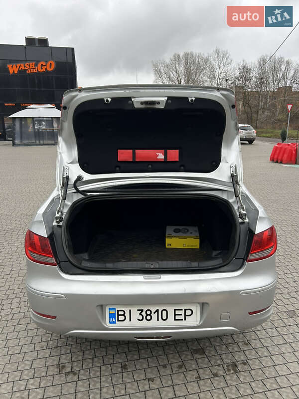 Седан Peugeot 408 2013 в Полтаві