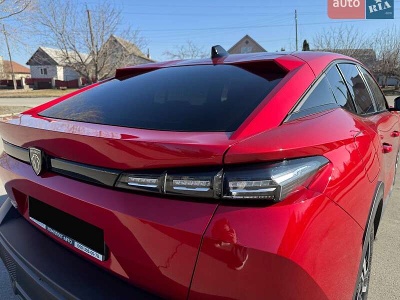 Лифтбек Peugeot 408 2023 в Умани