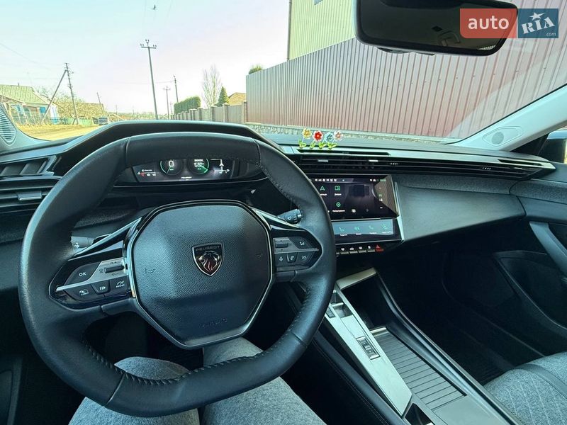 Лифтбек Peugeot 408 2023 в Умани