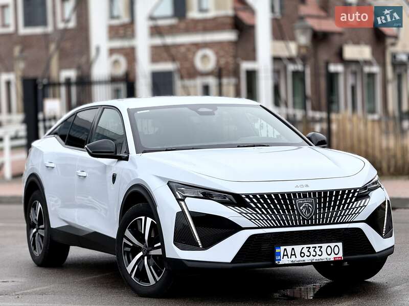 Лифтбек Peugeot 408 2023 в Киеве