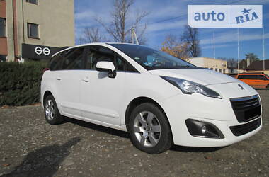 Универсал Peugeot 5008 2014 в Черновцах