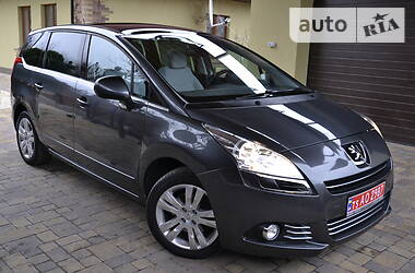 Peugeot 5008 2010