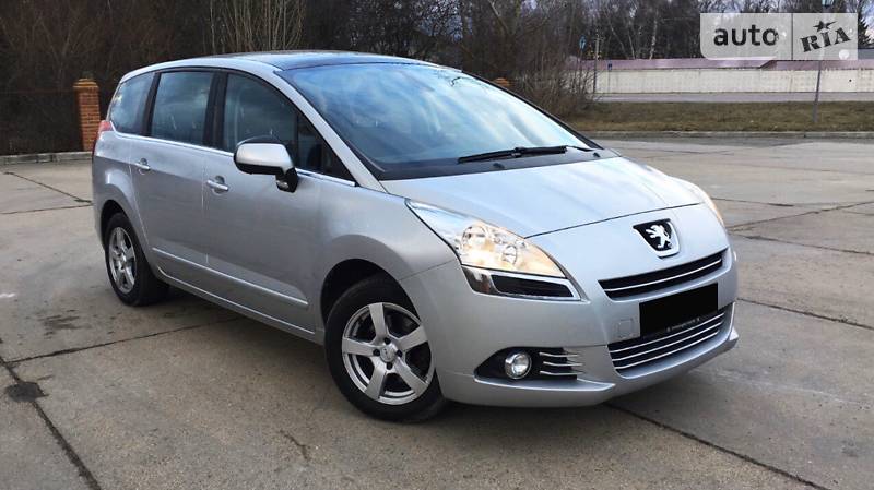 Универсал Peugeot 5008 2012 в Бердичеве