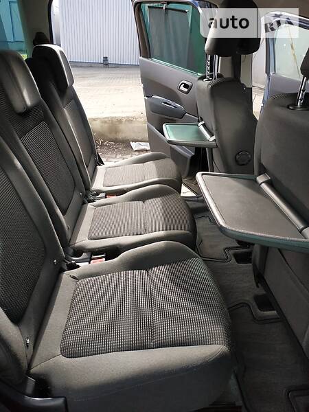 Минивэн Peugeot 5008 2013 в Хмельницком