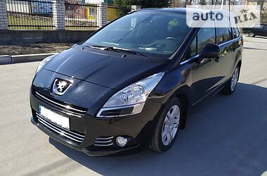 Минивэн Peugeot 5008 2012 в Житомире