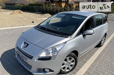 Peugeot 5008 2011 Peugeot 5008 2011
