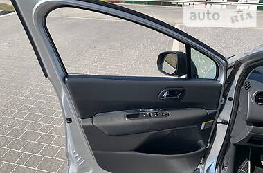 Мінівен Peugeot 5008 2011 в 
