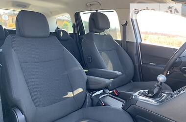 Мінівен Peugeot 5008 2011 в 