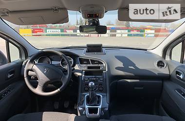 Мінівен Peugeot 5008 2011 в 
