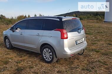 Минивэн Peugeot 5008 2013 в Ивано-Франковске