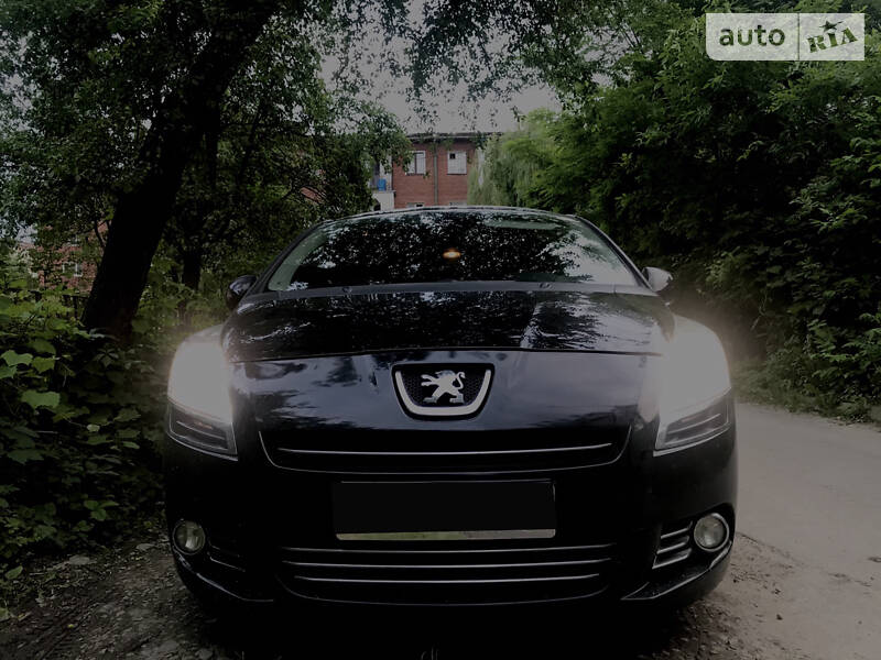 Мікровен Peugeot 5008 2010 в Івано-Франківську