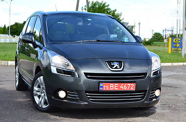 Минивэн Peugeot 5008 2011 в Ровно