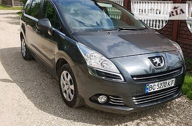 Універсал Peugeot 5008 2010 в Бродах