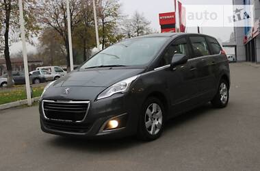 Peugeot 5008 2014