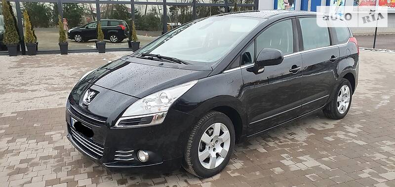 Минивэн Peugeot 5008 2013 в Ковеле