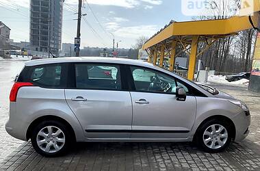 Минивэн Peugeot 5008 2010 в Тернополе