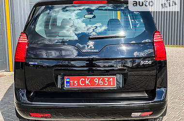 Минивэн Peugeot 5008 2016 в Виннице