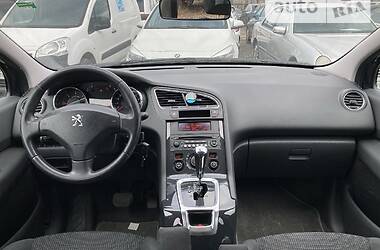 Минивэн Peugeot 5008 2015 в Полтаве