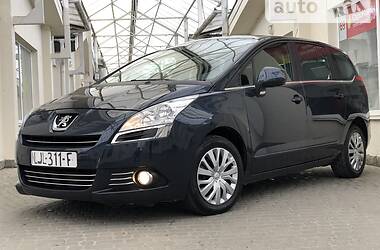 Минивэн Peugeot 5008 2012 в Стрые