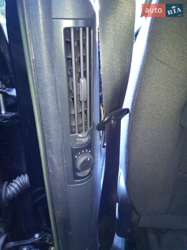 Мінівен Peugeot 5008 2012 в Києві