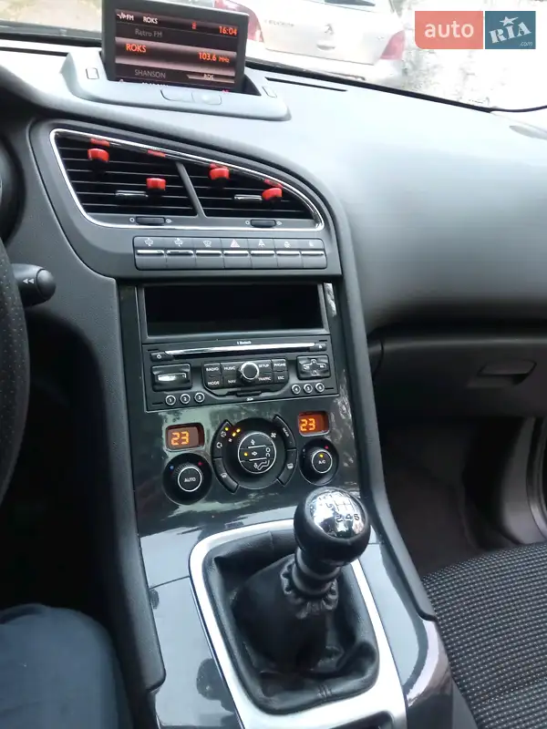 Peugeot 5008 2012 VIN VF30E5FV8CS088464 фото оголошення 60 з 123