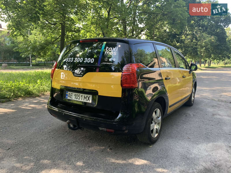 Універсал Peugeot 5008 2013 в Нікополі