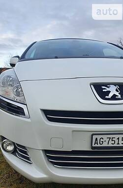 Минивэн Peugeot 5008 2009 в Радивилове