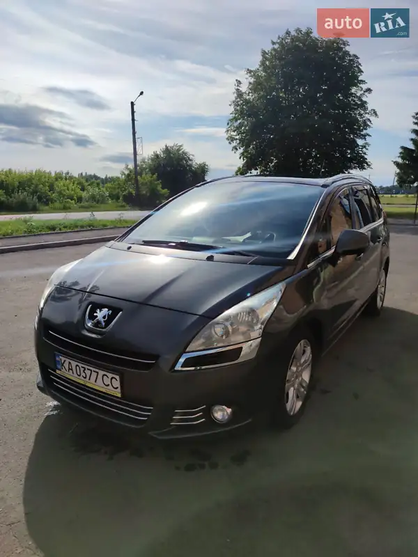 Peugeot 5008