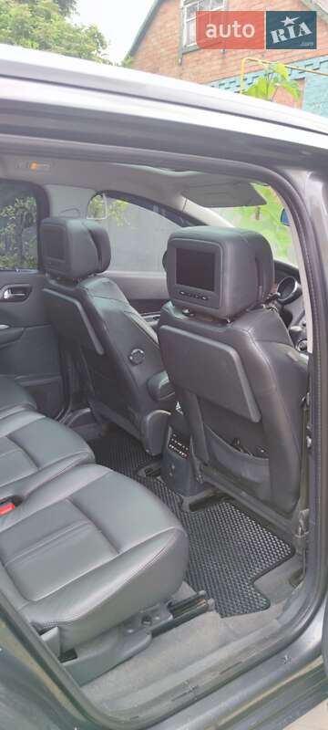 Минивэн Peugeot 5008 2010 в Гребенке
