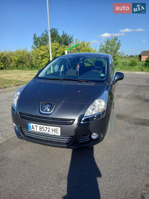 Мікровен Peugeot 5008 2009 в Коломиї
