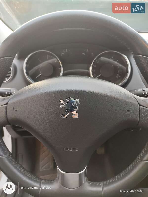 Мікровен Peugeot 5008 2011 в Томашполі