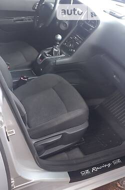 Універсал Peugeot 5008 2011 в 