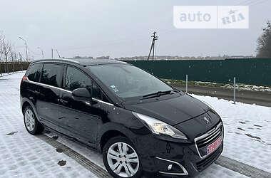 Універсал Peugeot 5008 2016 в Львові