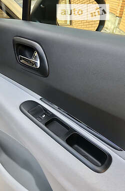 Мікровен Peugeot 5008 2013 в 