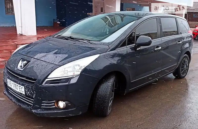 Мікровен Peugeot 5008 2010 в 
