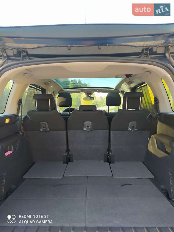 Мікровен Peugeot 5008 2009 в Сарнах