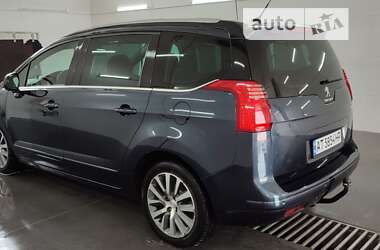 Микровэн Peugeot 5008 2014 в 