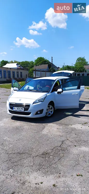 Peugeot 5008