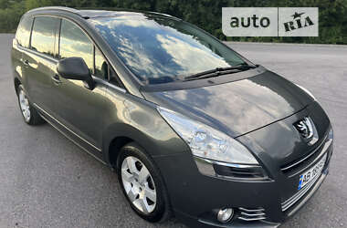 Peugeot 5008 2013 Peugeot 5008 2013