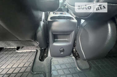 Микровэн Peugeot 5008 2013 в 