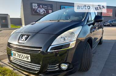 Peugeot 5008 2010