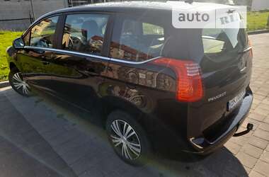 Мікровен Peugeot 5008 2010 в Рівному