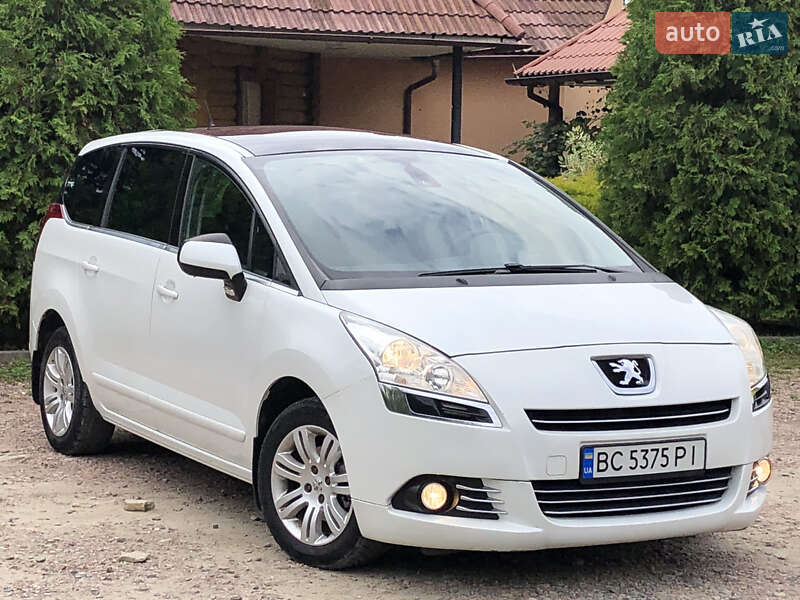 Мікровен Peugeot 5008 2010 в Дрогобичі