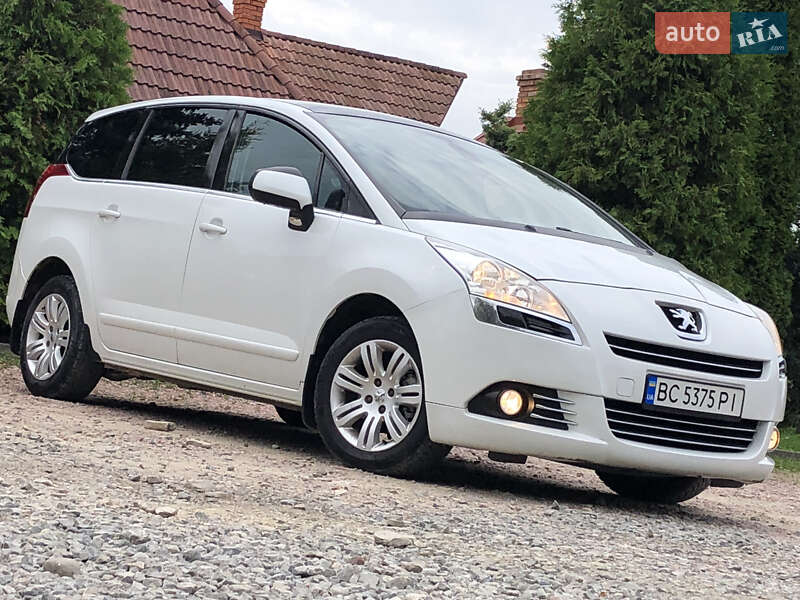 Мікровен Peugeot 5008 2010 в Дрогобичі