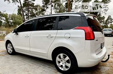 Мікровен Peugeot 5008 2015 в 
