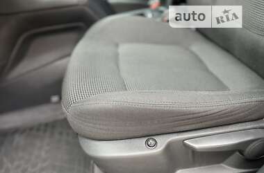 Мікровен Peugeot 5008 2015 в 